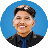 Luis Valencia — Business Development Representative